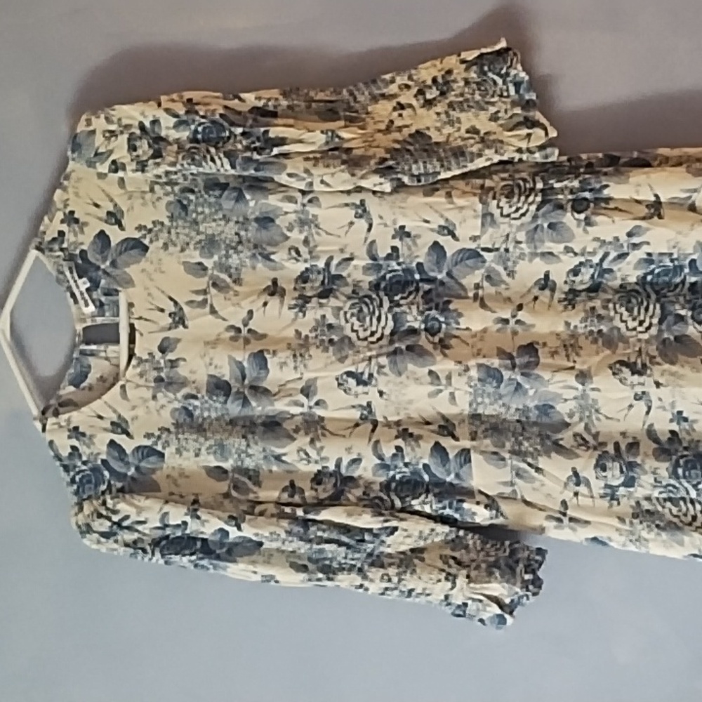 REFORMATION Carolena Dress Pompadour Print 10 - Picture 7 of 10